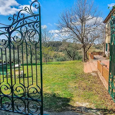 Podere Il Cardellino شقة Lari